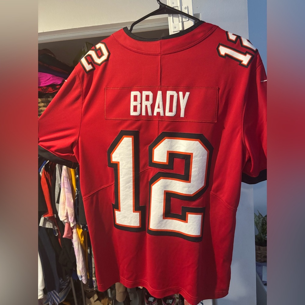 Men’s NFL Tom Brady Buccaneer jersey